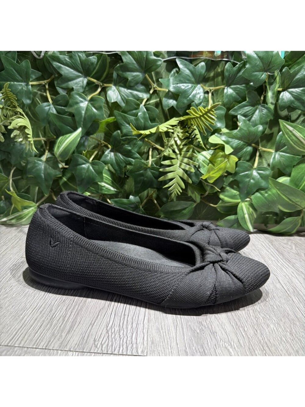 Vivaia Almond Toe Adorable Knot Style Bibi Minimalist Flats Black 38  US 7